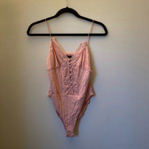 NWT Lace F21 bodysuit